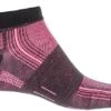 Wrightsock Men's Stride Tab Single Pack (Black/Pink, Small) -Outlet Bike Store vkJPeJRxR9X 9WPiRRFoVQk 4